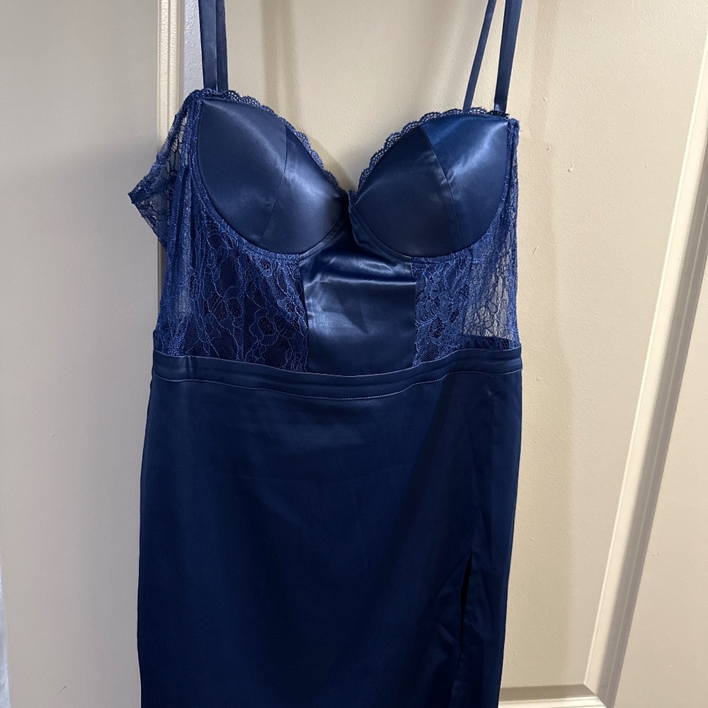 Lacey blue fake silk midi dress